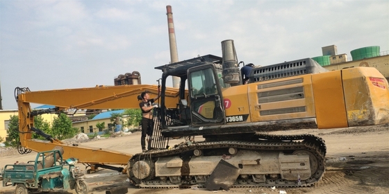 Q690D Demolition Boom Arm Excavator High Reach 26M 28M 30M Voor Sanny Hitachi zware apparatuuronderdelen