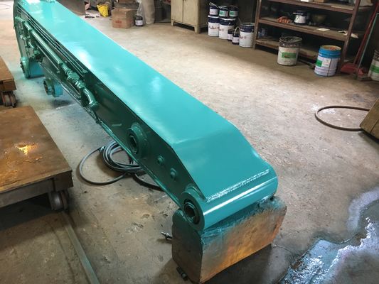Hoog efficiënt ZX520 graafmachine stapelarm Q355B/Q690D gemeentelijke Sanshui omleiding spoorbrug project opent in een hoek van 160 graden
